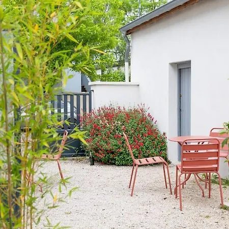 Cocon Bleu #confort # Calme #centre #parking Facile * Beaune (Cote d'Or)